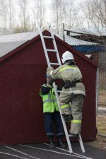 Работа добровольцев на площадках Пожарно-спасательного колледжа в рамках регионального этапа Чемпионата «Профессионалы»-2023