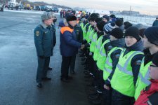 В Санкт-Петербурге прошел смотр сил и средств, призванных обеспечить безопасность горожан в зимний период.