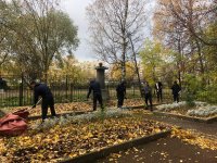 Уборка Казанского кладбища в рамках осеннего месячника по благоустройству